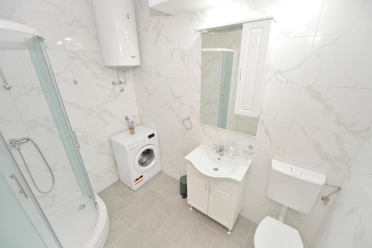 Unico Apartman Котор Екстериор снимка