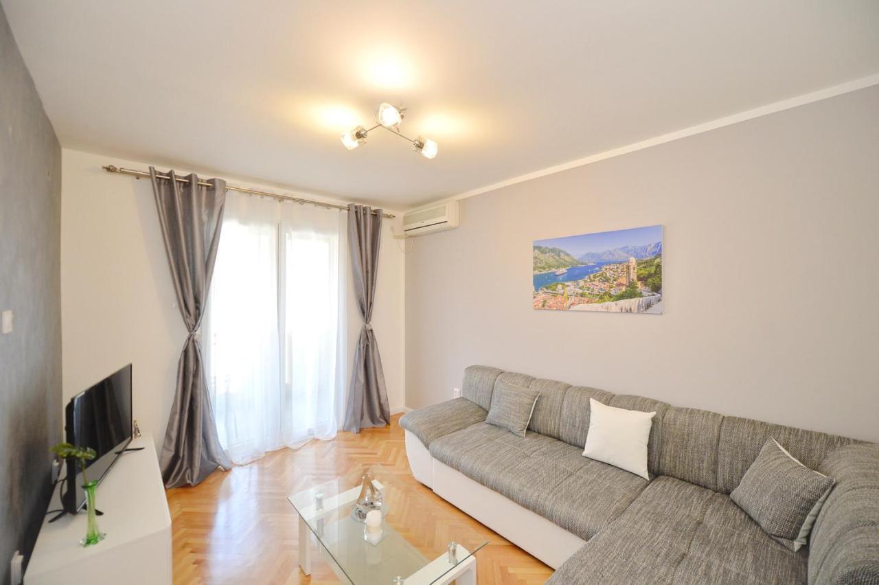 Unico Apartman Котор Екстериор снимка